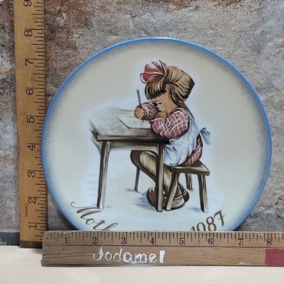 Schmid Hummel Mothers Day 1987 Mothers Little Learner Decorative Wall Plate - Picture 6 of 12